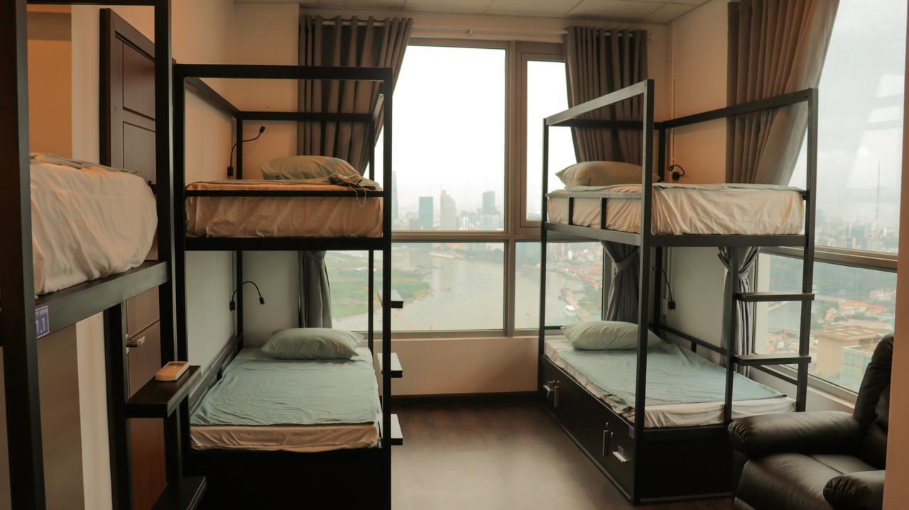 Penthouse Hostel & Spa Ho Chi Minh City Exterior photo