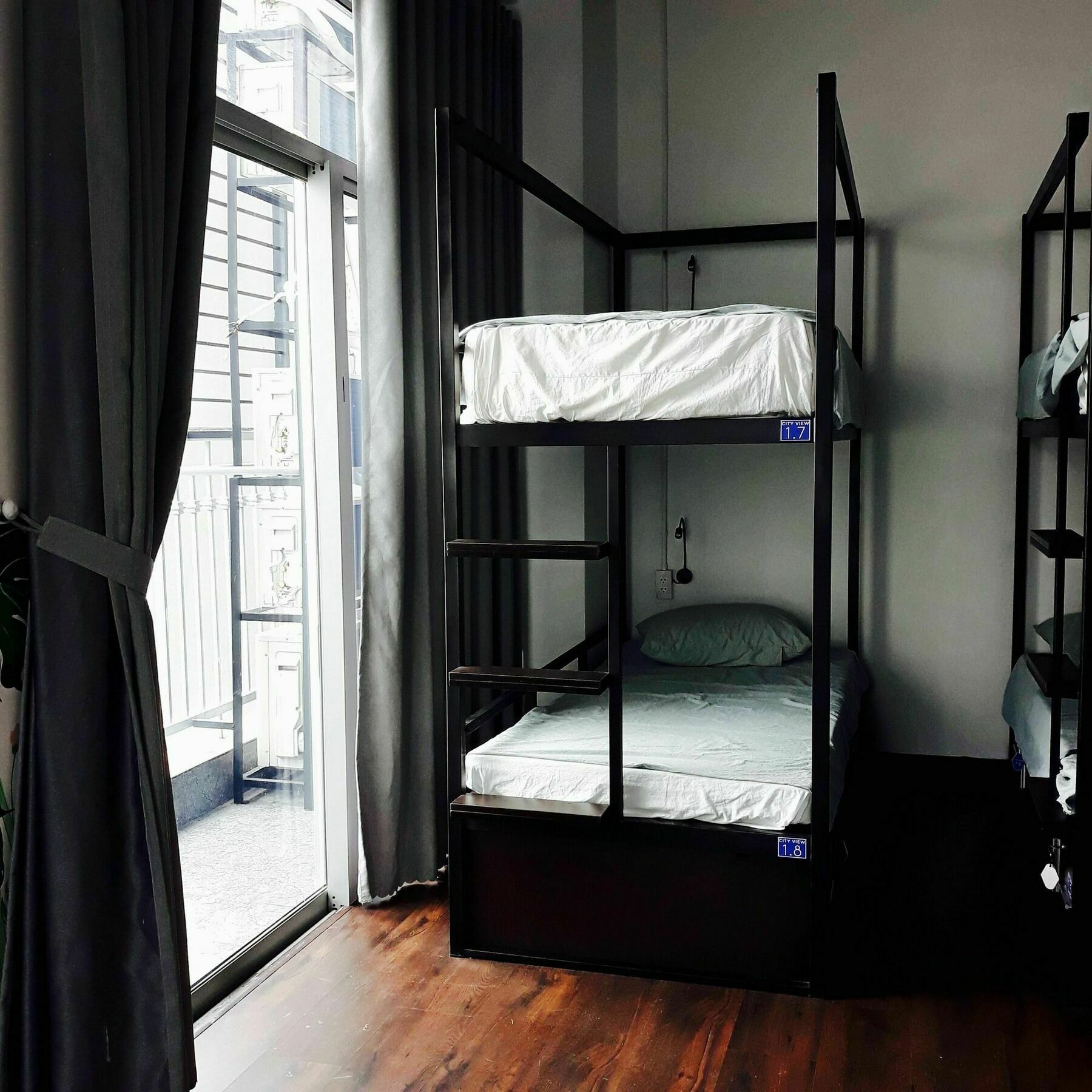 Penthouse Hostel & Spa Ho Chi Minh City Exterior photo