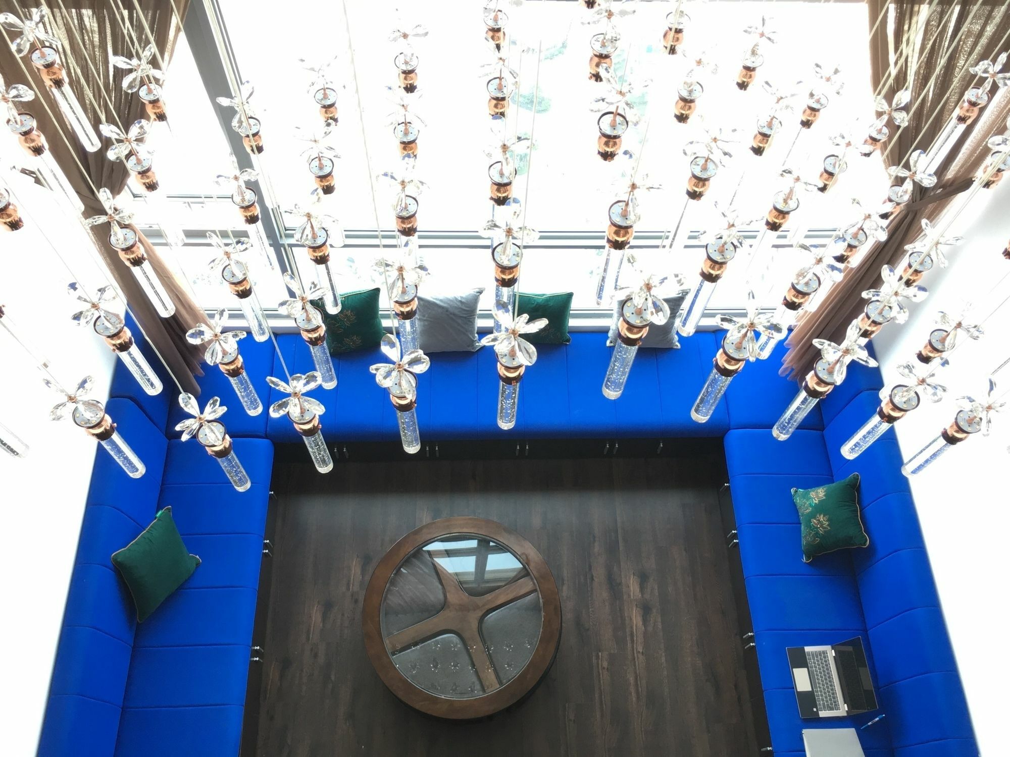 Penthouse Hostel & Spa Ho Chi Minh City Exterior photo